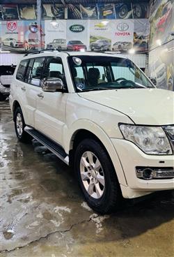 ميتسوبيشي باجيرو